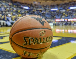 Dawn Plitzuweit fills out WVU coaching staff with her South Dakota assistants